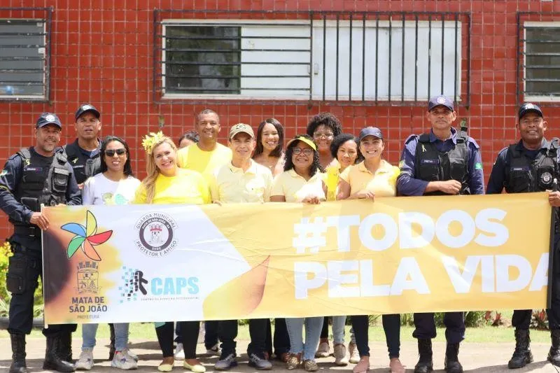 Centro de atenção psicossocial realiza caminhada em alusão a Setembro Amarelo 