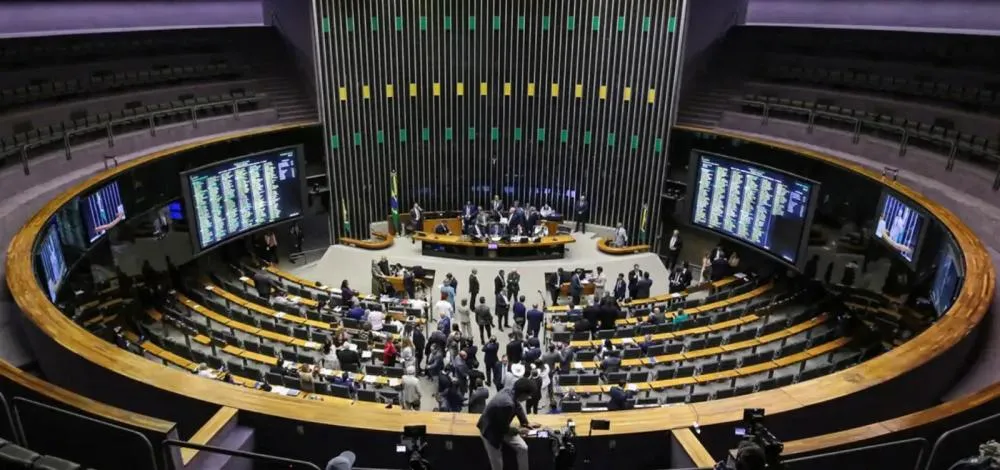 Câmara Aprova Projetos para Mamografia e Testes Genéticos Gratuitos