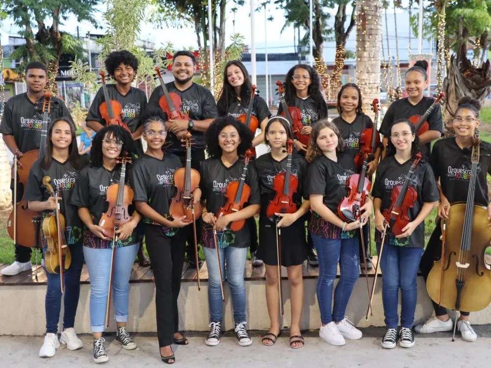 Orquestra Popular Matense se apresenta em celebração aos 10 anos do Boulevard Camaçari