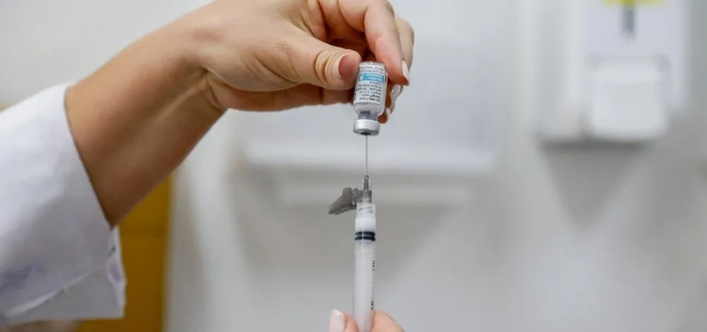 Vacina contra a dengue recebe registro oficial da Anvisa