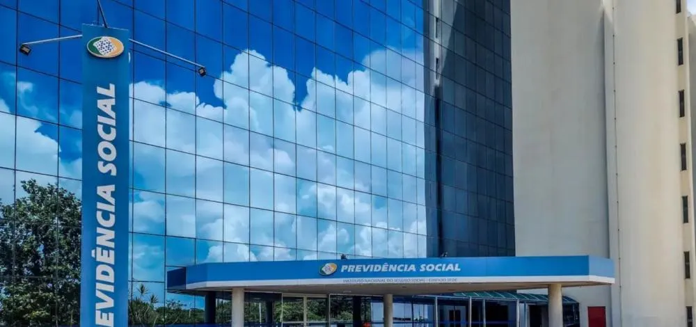 INSS reajusta benefícios acima do salário mínimo em 3,90% a partir de fevereiro