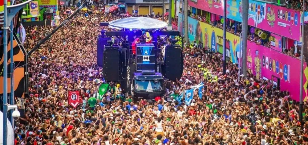Bahia desponta como destino internacional no Carnaval 2026