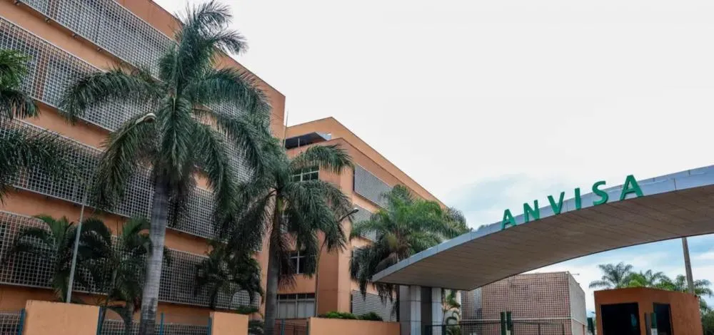 Anvisa suspende venda de antibiótico após erro de rotulagem