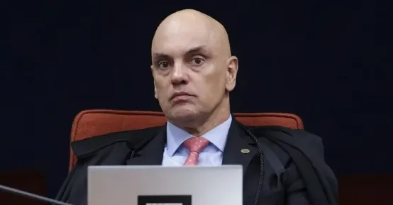 PF encontra registros de mensagens entre Vorcaro e Moraes