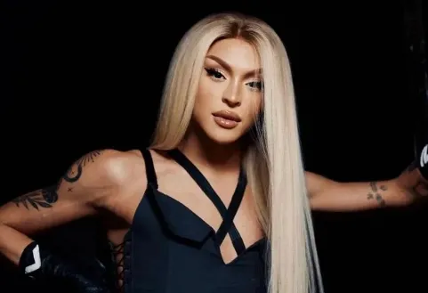 Pabllo Vittar relata abuso e exposição de fotos intimas