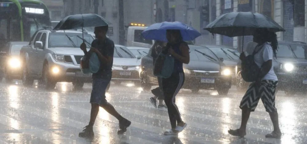 Chuvas intensas colocam Bahia em alerta