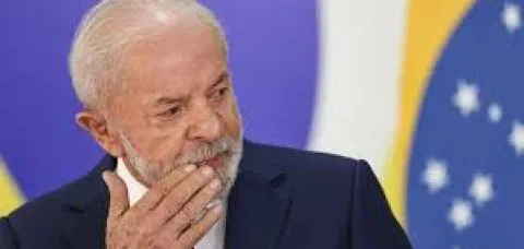 Governo avalia ampliar percentual de etanol na gasolina para reduzir dependência externa