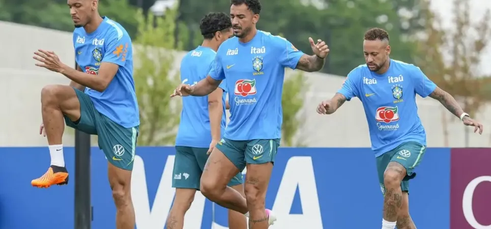 Brasil segue para Houston e conclui preparação para estreia no mata-mata da Copa do Mundo
