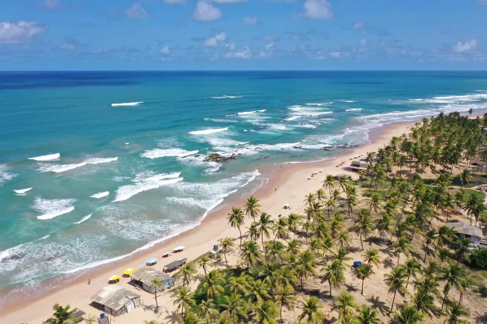 Praia de Santo Antônio conquista selo internacional Bandeira Azul