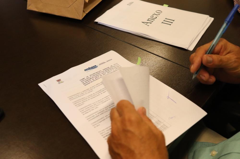 Município e Embasa celebram novo contrato de abastecimento de água e esgotamento 