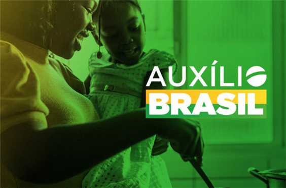 Prefeitura divulga relação de contemplados do Auxílio Brasil