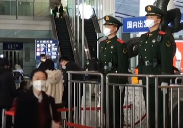 Coronavírus: China confina mais de 40 milhões em 13 cidades; 26 já morreram