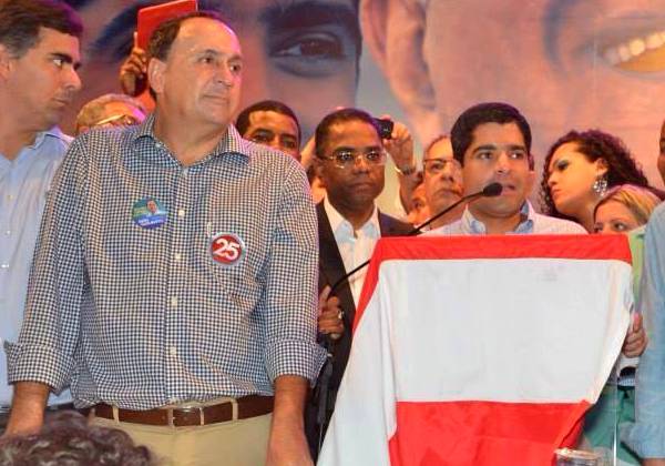 Gualberto se mantém na prefeitura de Mata e vaga de vice de Neto segue em aberto