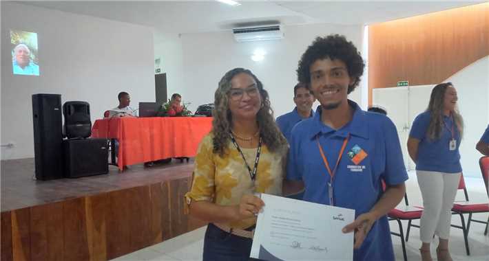 Prefeitura entrega certificados a novos condutores de turismo