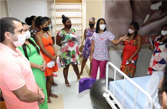 Palestras, dinâmicas e sorteio marcam curso para gestantes