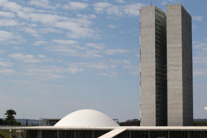 Senado aprova medida provisória que unifica sistemas de cartórios