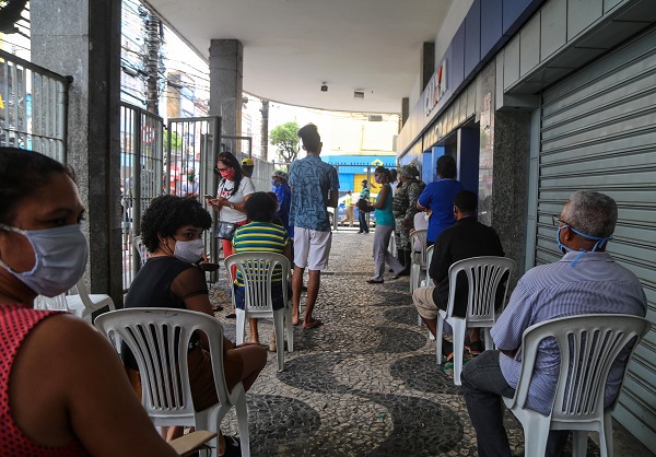 Apenas 16 municípios baianos apresentam isolamento social acima de 50%