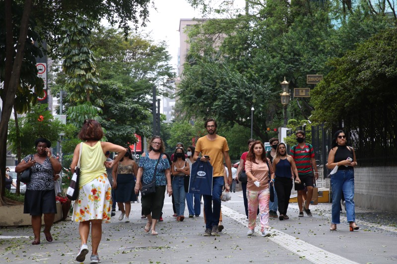 Covid-19: Brasil tem 72.050 casos e 283 mortes em 24 horas