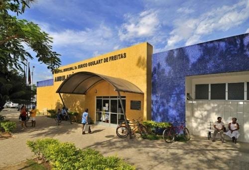 Profissionais de saúde são convocados para entrega de documentos