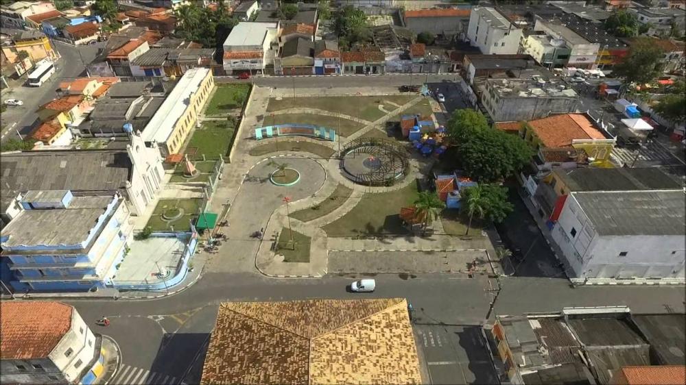 A cidade se recolhe