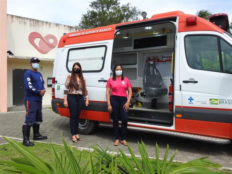 Hospital ganha reforço de mais uma ambulância do SAMU