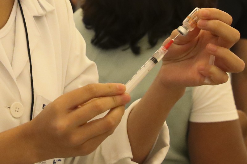 Covid-19: Brasil registra 92 mortes e 9,5 mil casos em 24 horas
