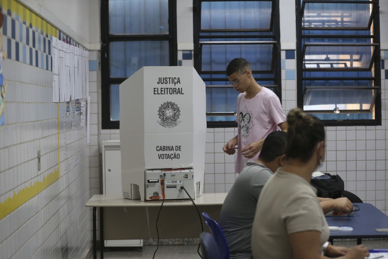 Saiba para quem o voto é obrigatório e para quem é facultativo