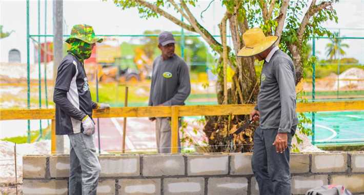 Complexo educacional está sendo construído em Curralinho