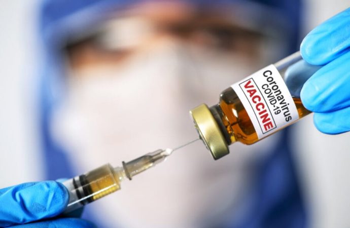 China afirma que vacina contra Covid-19 pode estar disponível à população em novembro