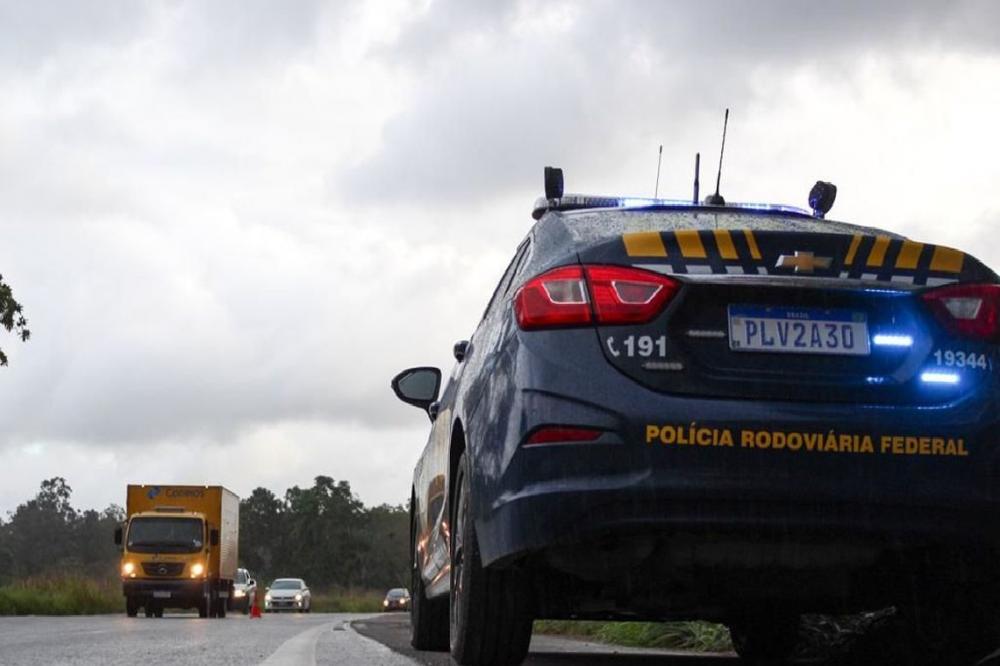 PRF deflagra Operação Carnaval 2023 nesta sexta-feira