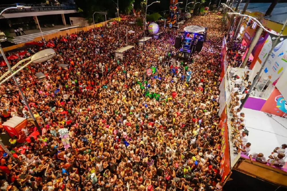 Carnaval 2023 teve procura recorde e abadás esgotados; Vendas para 2024 já foram iniciadas
