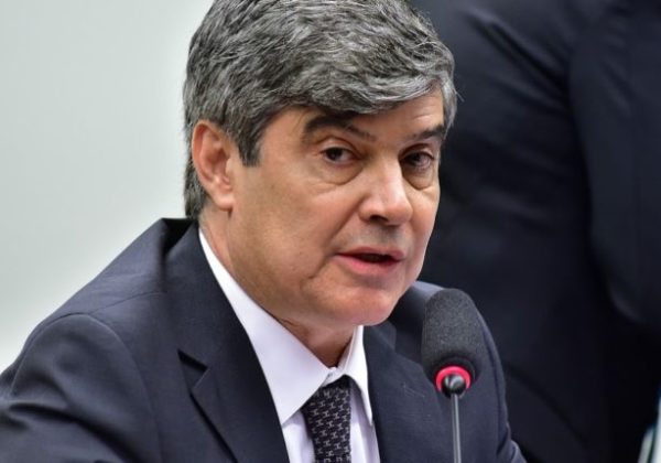 Bolsa Família vai retirar 1,55 milhão de beneficiários em março