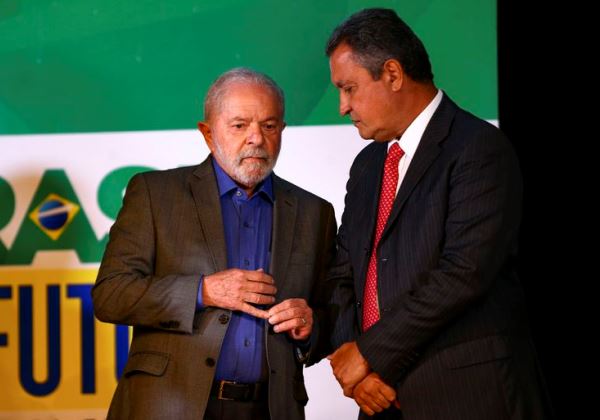 Lula se reúne com Rui, Haddad e Prates para avaliar impostos de combustíveis