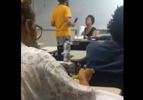 Pesquisa aponta que 86% das mulheres negras sofreram casos de racismo no trabalho
