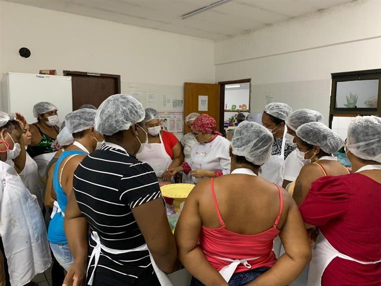 SEMPS promove oficina de ovos de páscoa para a população