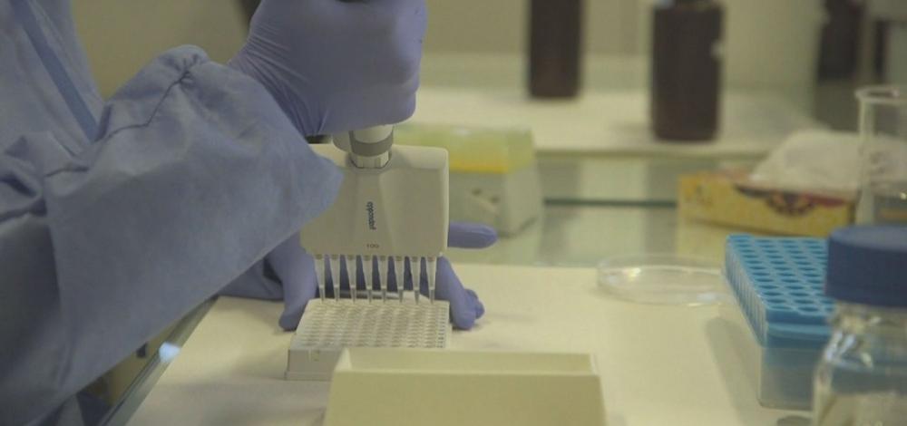 Estudo que confirma 1º caso de reinfecção por coronavírus nos EUA é publicado