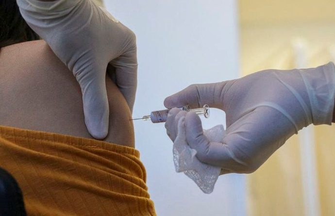 OMS afirma que maioria da população vai precisar aguardar até 2022 para ser vacinada