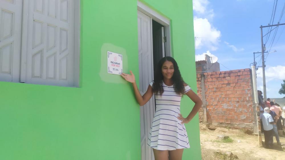 Prefeitura de Mata de São João inicia entrega de casas reformadas do Programa Cuidar