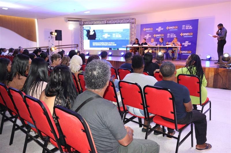 Em parceria com o SEBRAE, a Prefeitura de Mata de São João promove capacitação em Marketing Digital para empreendedores