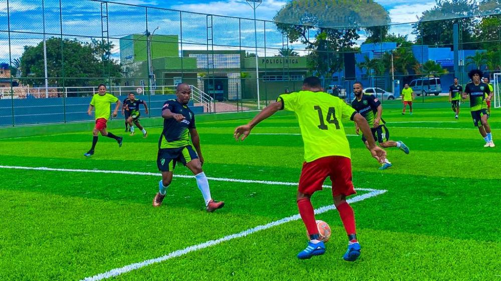 Em comemoração ao Dia do Trabalhador, a Prefeitura de Mata de São João realizou torneio de futebol e jogos de tabuleiro 