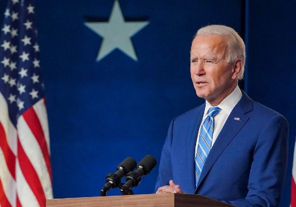 Biden diz que ‘é uma vergonha’ Trump não aceitar derrota: ‘Não vai ajudar no legado’