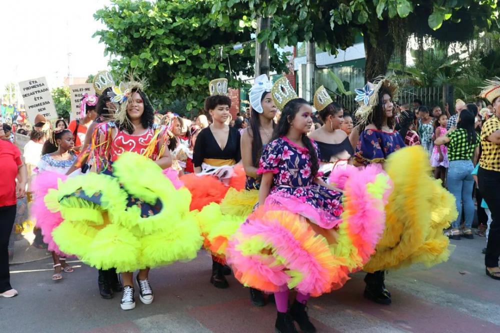 Abertura dos Festejos Juninos em Mata de São João: Uma Celebração de Tradição e Alegria