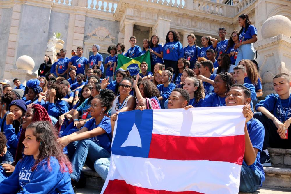 Escola Maria Odília Vasconcelos reúne 100 estudantes em acampamento educativo até 2 de julho