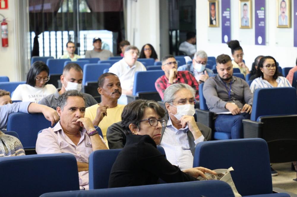 Autoridades e cidadãos de Mata de São João se reúnem para discutir processo de revisão do PDDM