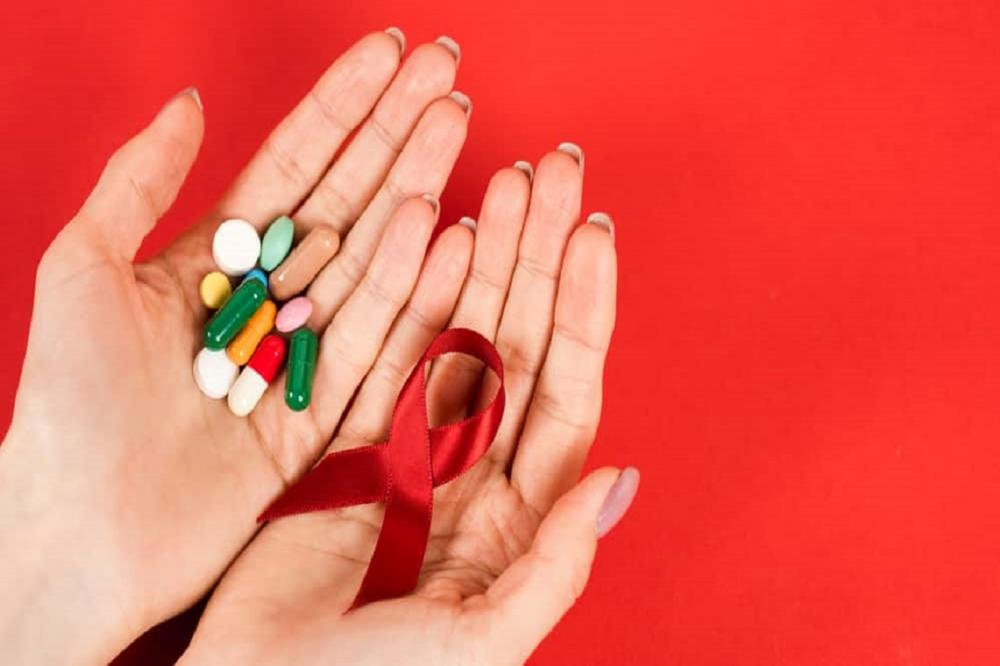 Novo medicamento que facilita tratamento do HIV será distribuído no SUS