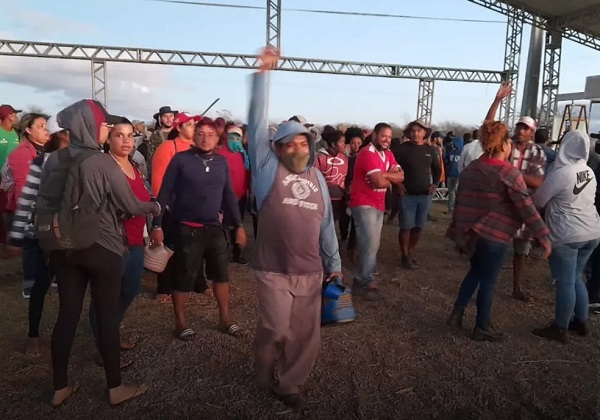 Insatisfeitos com governo Lula, MST volta a ocupar terrenos em Brasília e na Bahia
