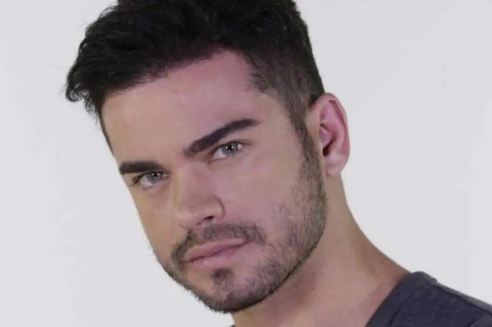 Sidney Sampaio vai ficar 15 dias imobilizado e adia estreia de peça