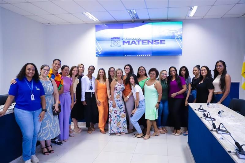 SEMPS realiza evento na Câmara Municipal para debater atuação da psicologia na contemporaneidade