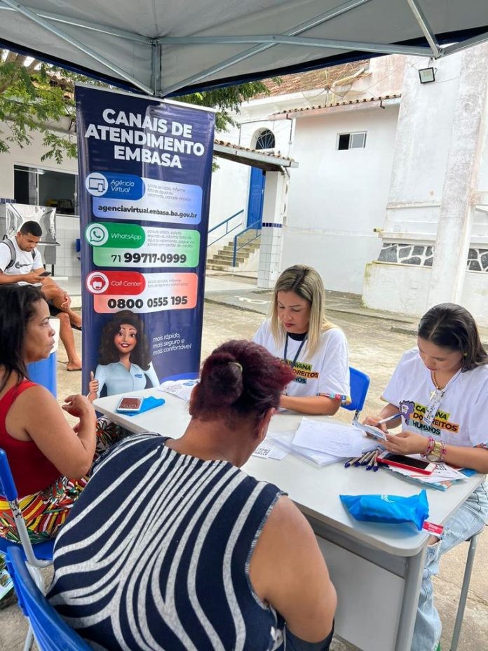 Caravana de Direitos Humanos em Serrinha conta estande da Embasa