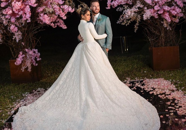 Mayra Cardi revela motivo de ter se casado em cerimônia secreta com Thiagro Nigro